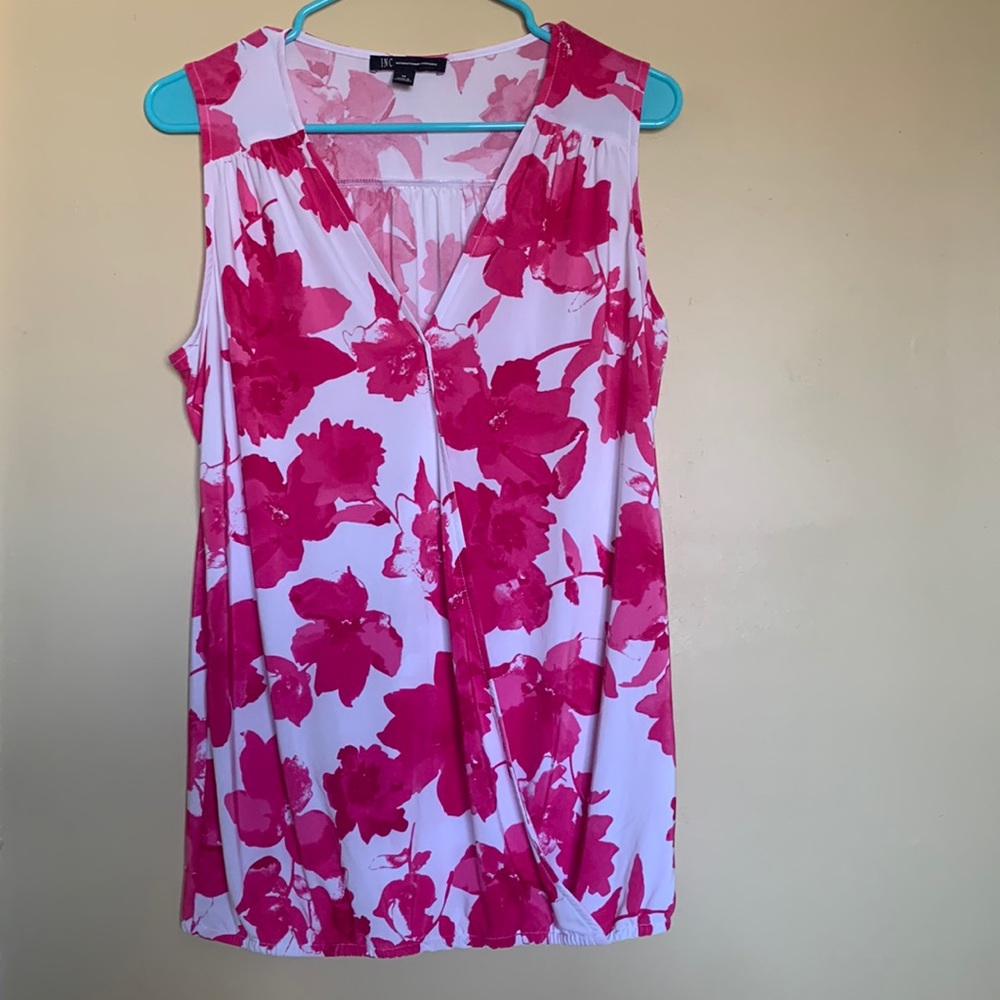 Women top
